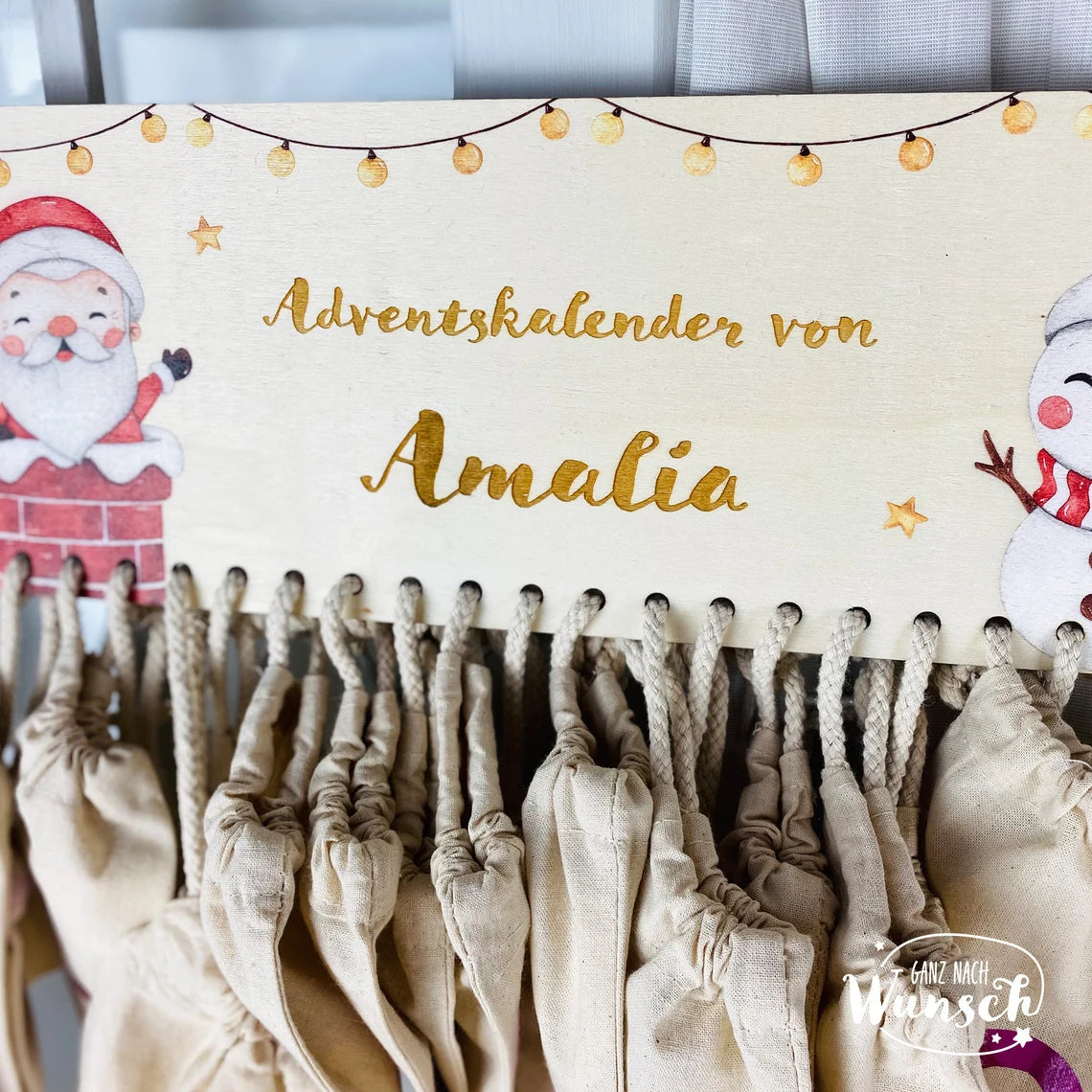 Personalisierter Adventskalender aus Holz mit Säckchen | 24 Türchen | Adventssäckchen | Holzadventskalender