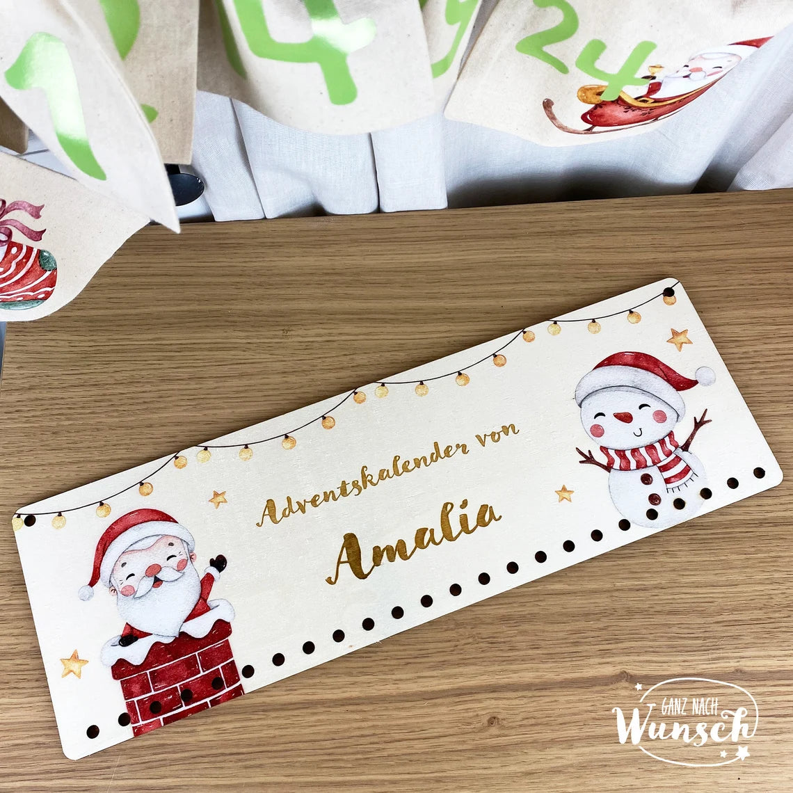 Personalisierter Adventskalender aus Holz mit Säckchen | 24 Türchen | Adventssäckchen | Holzadventskalender