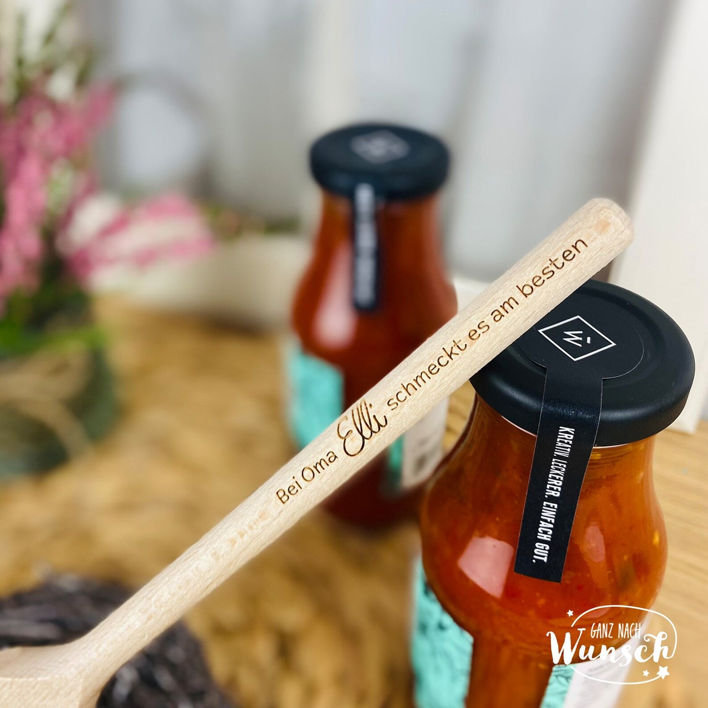 Personalisierter Kochlöffel aus Holz mit Gravur: Bei Oma/Opa schmeckts am besten!