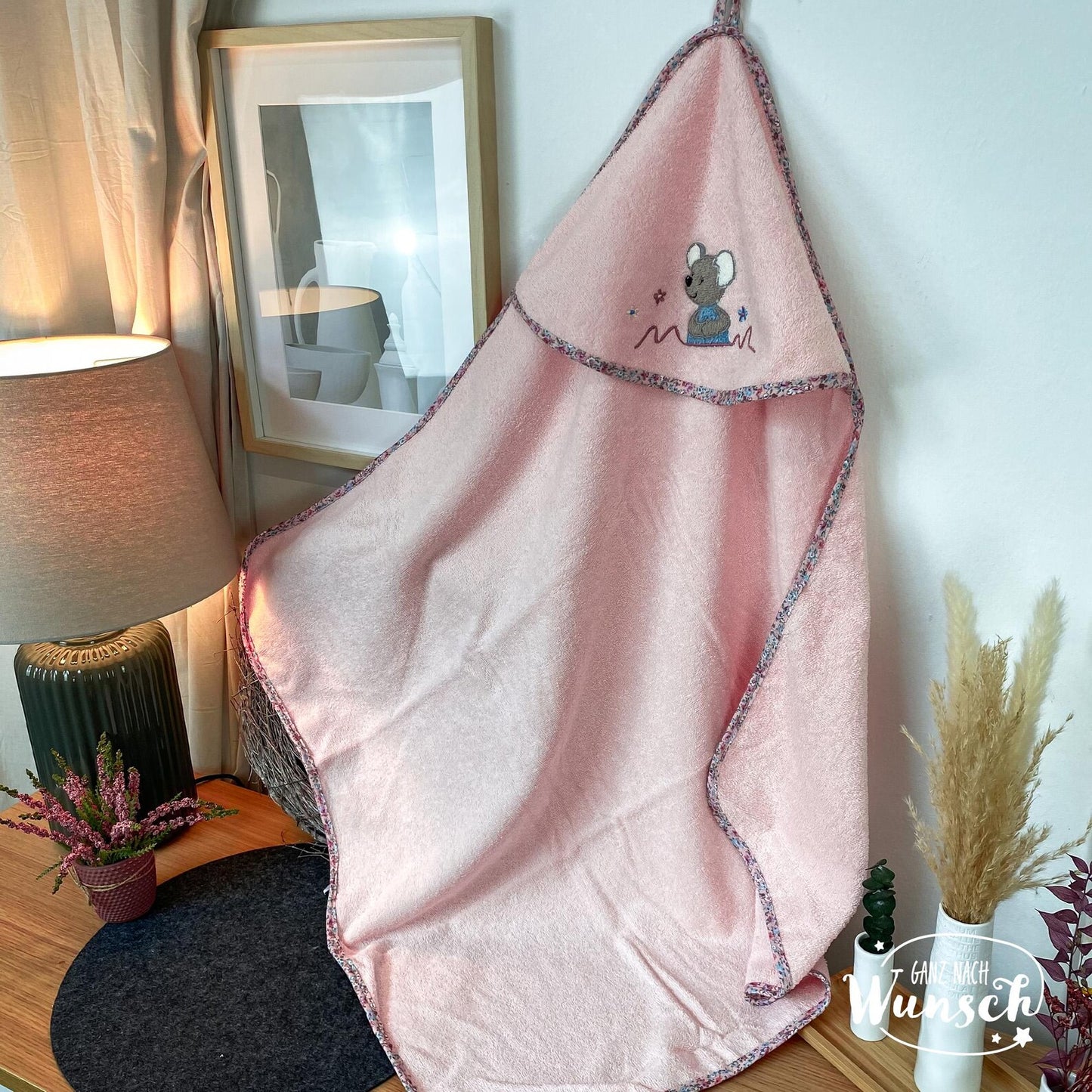 Rosa Kapuzenhandtuch für Baby mit Namen personalisiert, Badetuch 80x80 cm, Geschenk Geburt, Sterntaler Maus Mabel, Handtuch bestickt