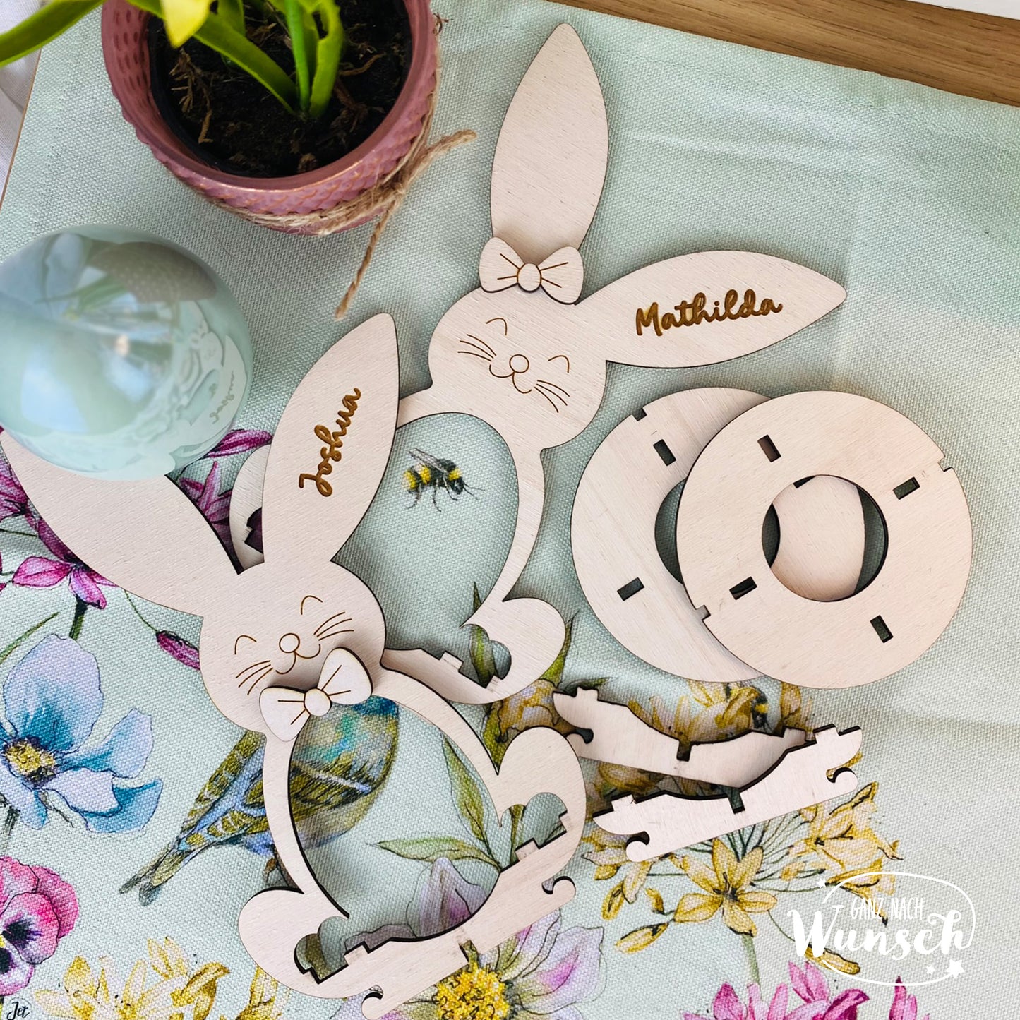 Eierbecher Hase für Ostern aus Holz, personalisiert mit Namen, Deko