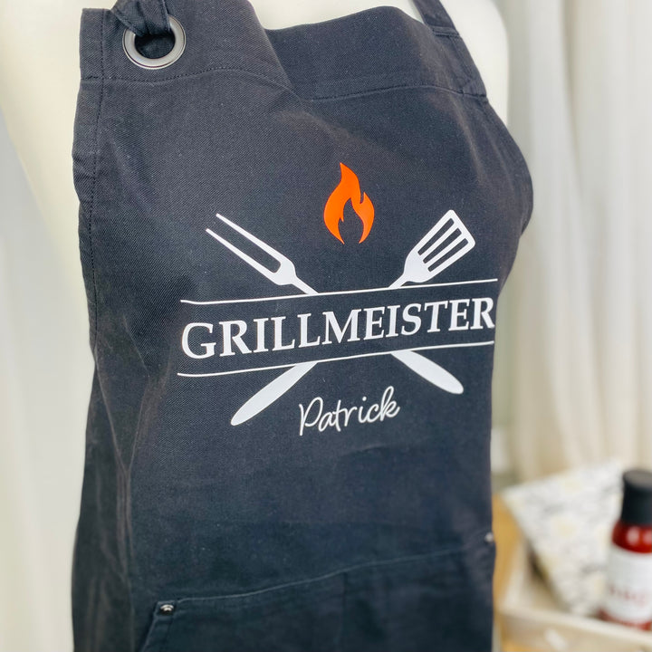 Grillschürze personalisiert – „Grillmeister“ mit Wunschname
