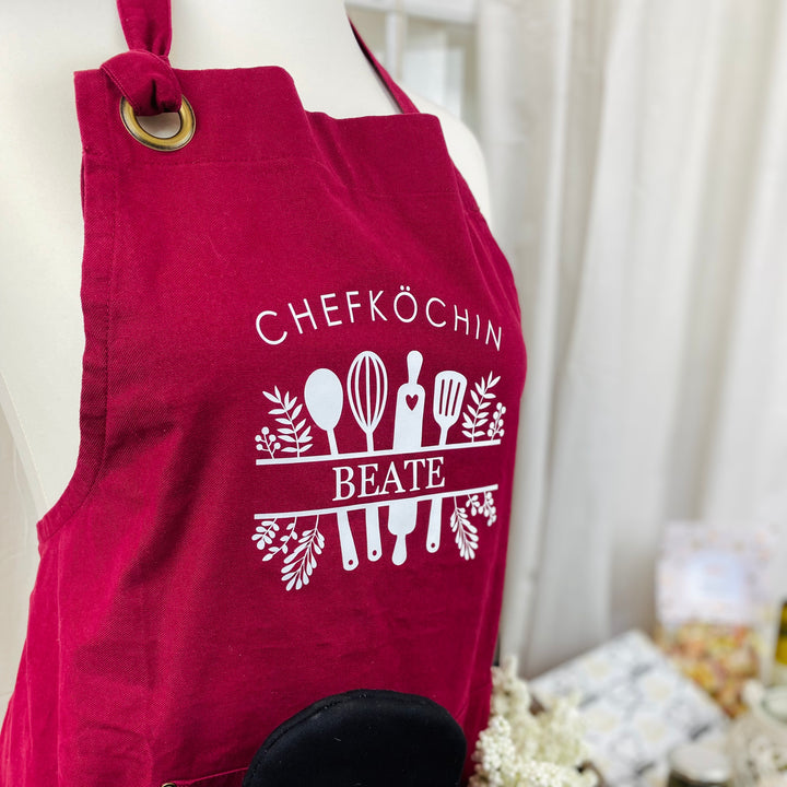 Schürze „Chefköchin“ – personalisiert &amp; geplottet | Geschenk für die Köchin