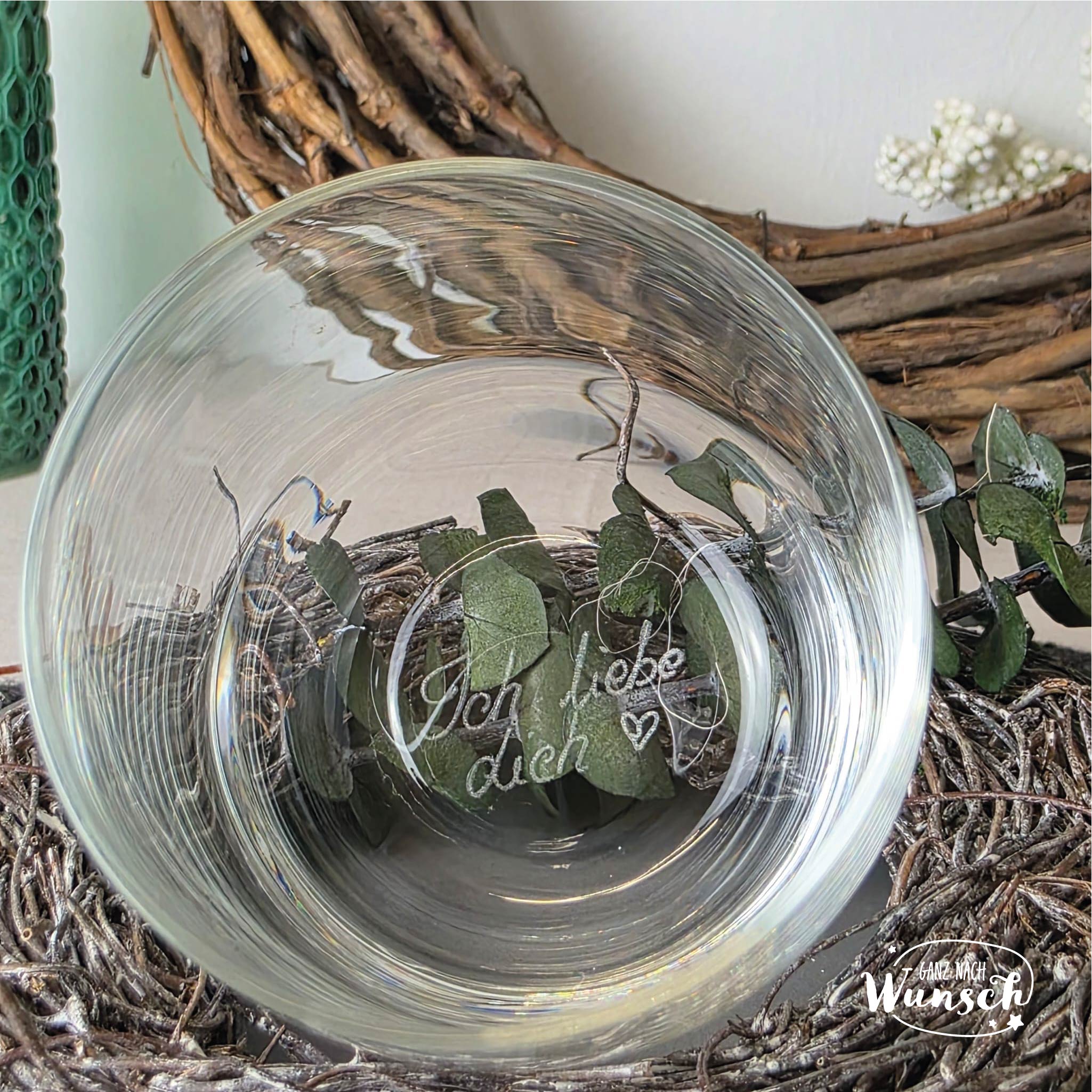 Graviertes Trinkglas mit Herz & Spruch im Boden – personalisierbar | Geschenk für jeden Anlass