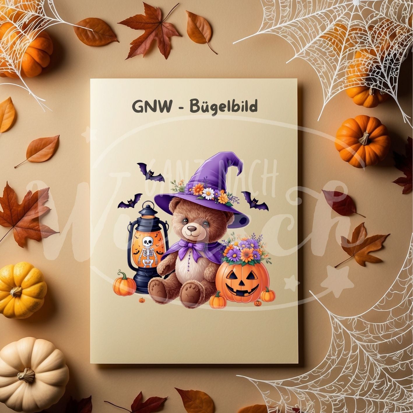 Bügelbild - Teddybär mit Hexenhut und Kürbissen - Niedlich & Zauberhaft - GNW_600022