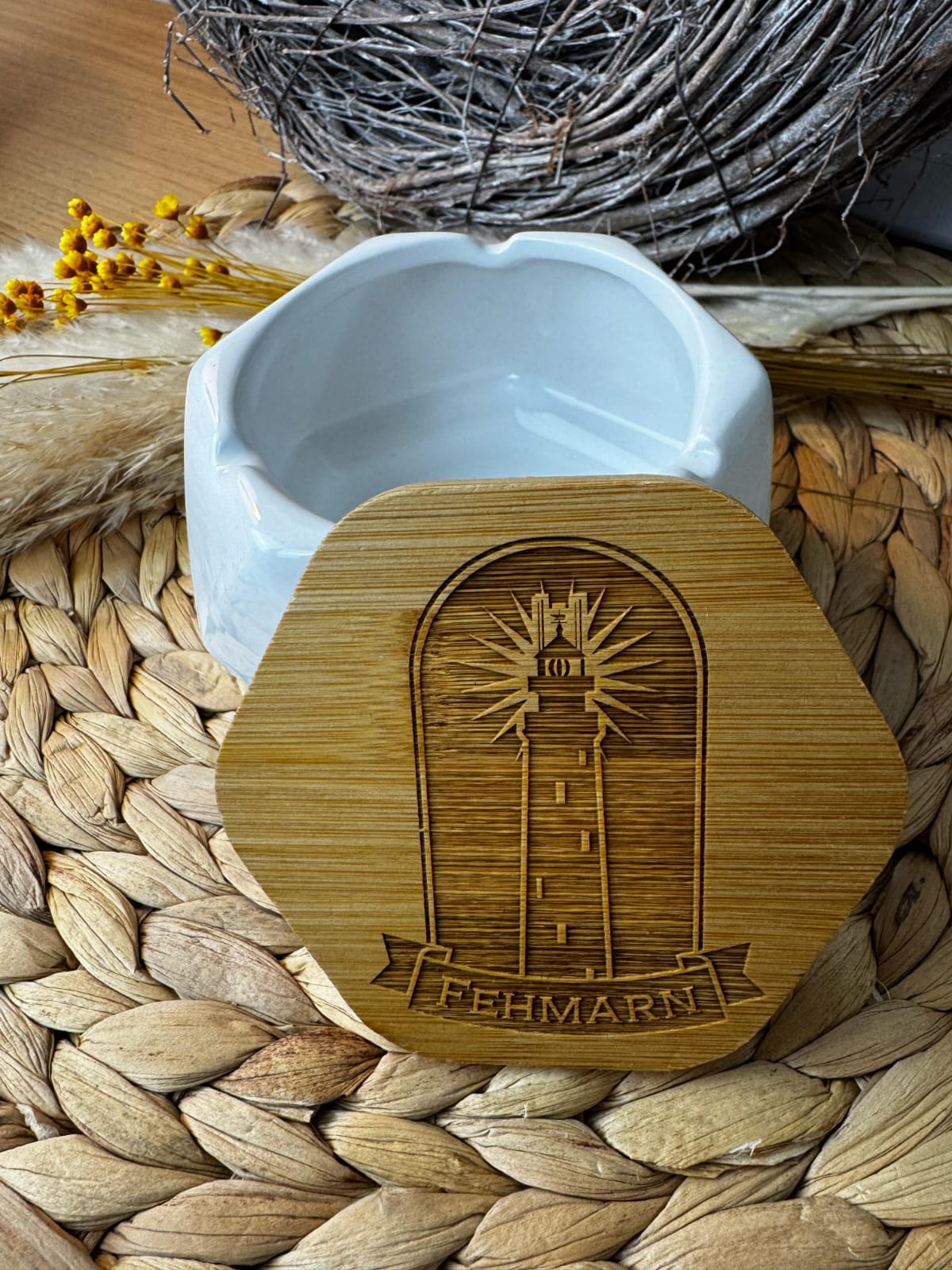 Aschenbecher mit Bambusdeckel | Keramik | Mit Gravur | 12,5 cm | Geschenk | Raucheraccessoire | Modern | Outdoor & Indoor