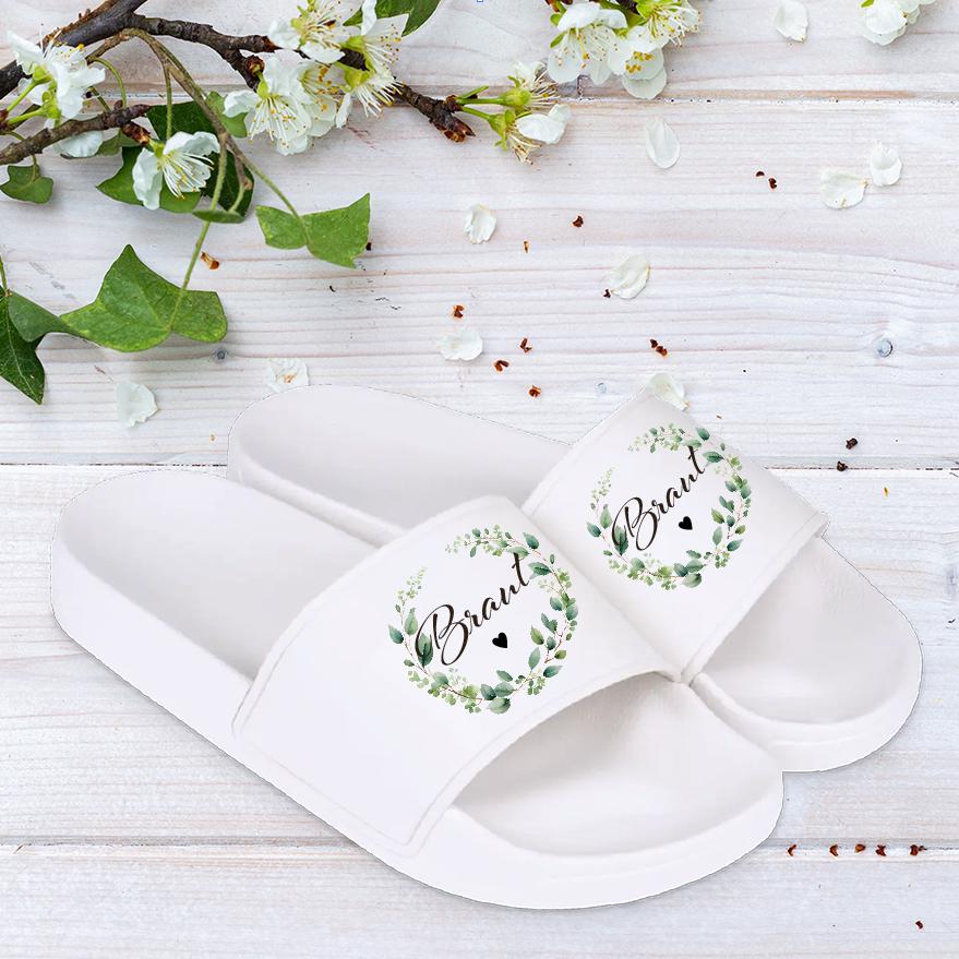 Badelatschen Braut mit Eukalyptuskranz und Schriftzug – Hochzeit Slides