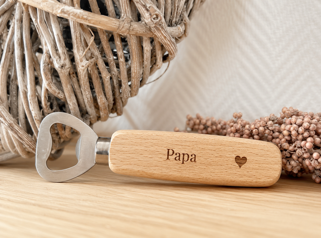 Flaschenöffner personalisiert mit Herz