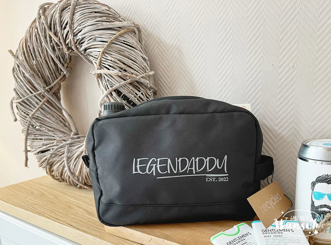 Recycled | Kulturtasche | Kulturbeutel | Männertasche | Geschenk zum Vatertag | Vatertag | Dad | Wah Bag | Waschtasche | Legendaddy | EST