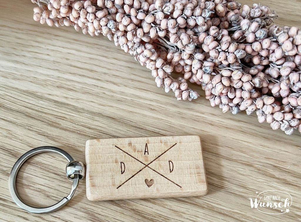 Schlüsselanhänger mit Gravur | personalisiert | Dad | Schlüsselanhänger Holz | Geschenk zum Vatertag | Papa | Geschenk zum Geburtstag