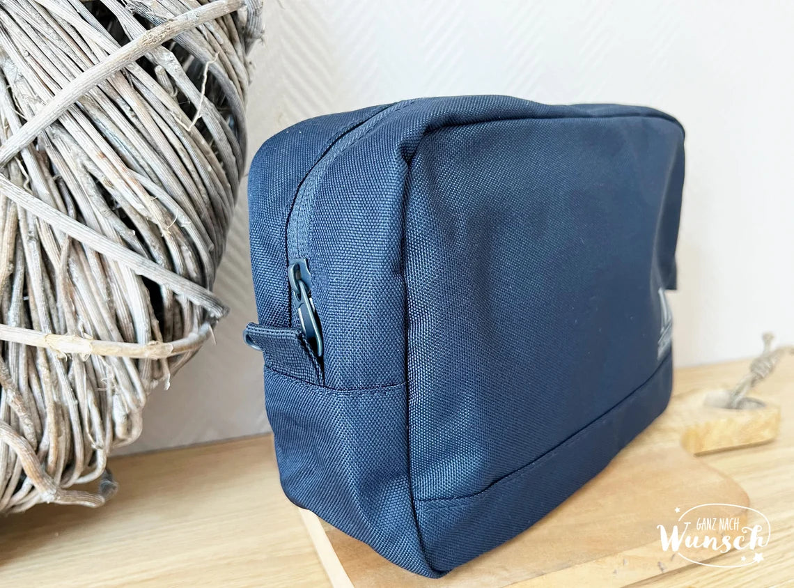 Personalisierte Kosmetiktasche | Kulturtasche | Geburtstagsgeschenk | Weihnachtsgeschenk | Name | Reisetasche | Urlaub | Hochzeitsgeschenk