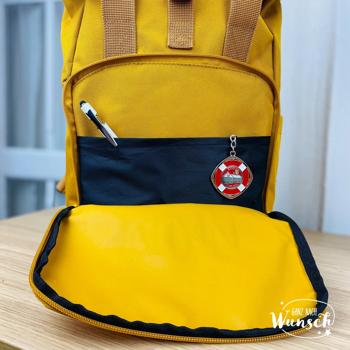 Rucksack personalisiert Damen | Schule | Kindergarten | Rolltop | Outdoor | Geschenk Mama, Oma, Tante | Städtetrip | Bedruckte Tasche