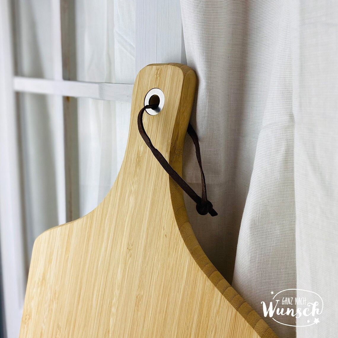 Schneidebrett mit Gravur | Brotbrett | Holzbrett | Geschenk zum Muttertag | Mama | Küchenhelfer | Bambus | Servierbrett