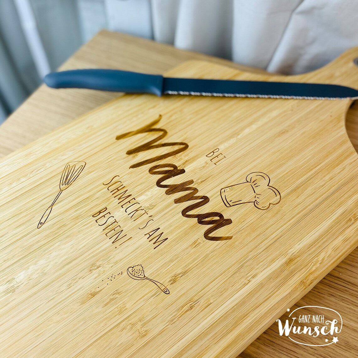 Schneidebrett mit Gravur | Brotbrett | Holzbrett | Geschenk zum Muttertag | Mama | Küchenhelfer | Bambus | Servierbrett