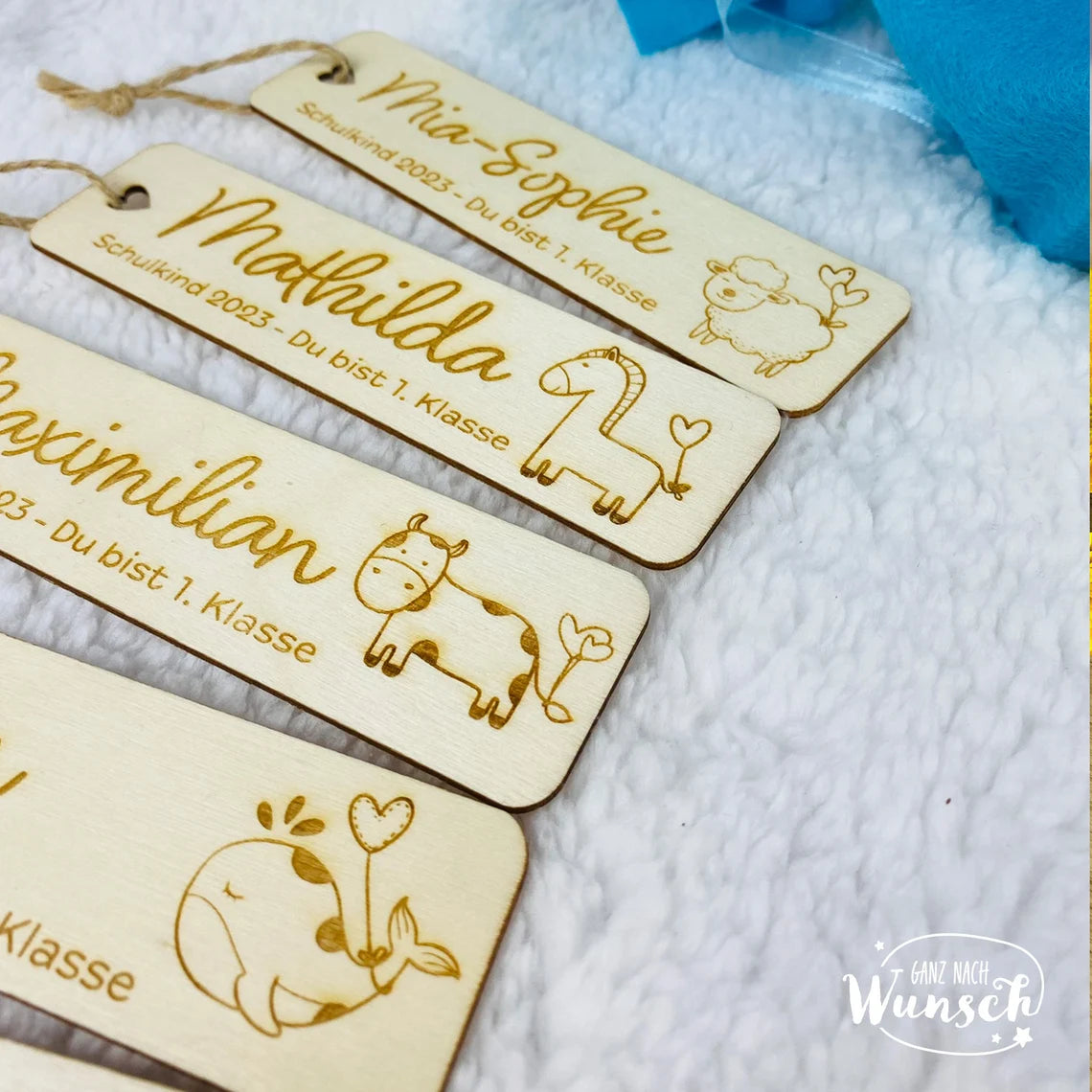 Lesezeichen | Anhänger für Schultüte | Holzanhänger klein | Einschulung | Geschenk erste Klasse | personalisiert | mit Gravur