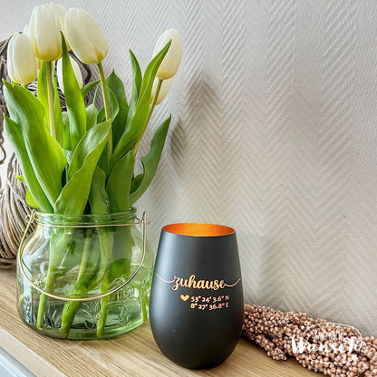Windlicht | Koordinaten | personalisiert | Zuhause | Gravur | Kristallglas | Erinnerungslicht | Vase | Maritim | Maritimes Geschenk