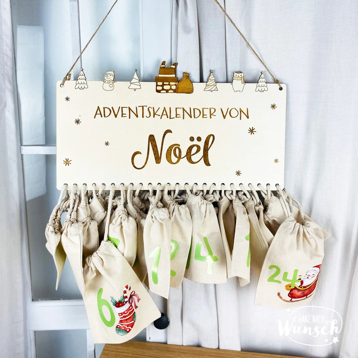 Personalisierter Adventskalender aus Holz mit Säckchen | 24 Türchen | Adventssäckchen | Holzadventskalender zum Hinhängen