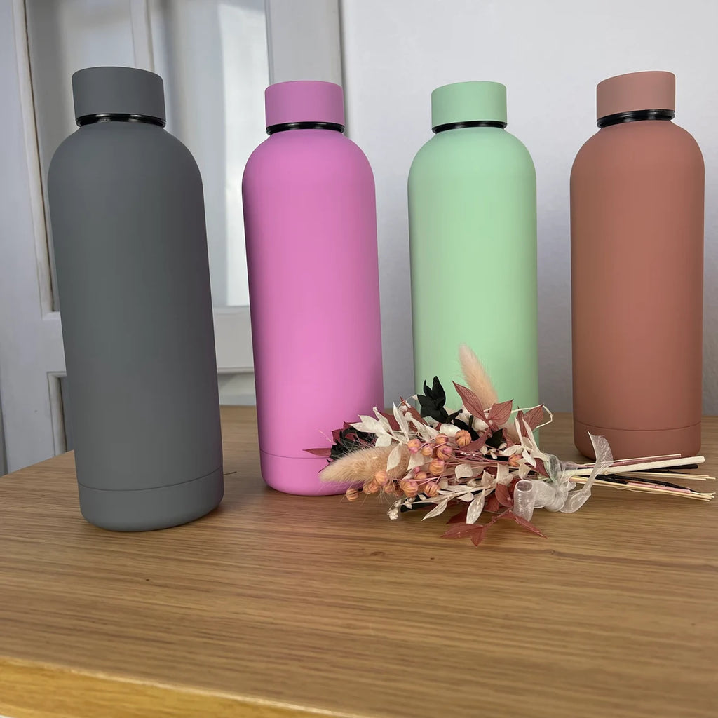 Trinkflasche, gravierte Flasche, Wasserflasche, personalisierte Flasche, personalisierte Trinkflasche, Geburtstag, Weihnachten, Gastgeschen