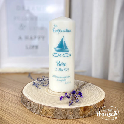 Personalisierte Konfirmationskerze mit Segelboot, Fischen und inspirierendem Vers, besonderes Geschenk zur Konfirmation, Kommunion, Taufe