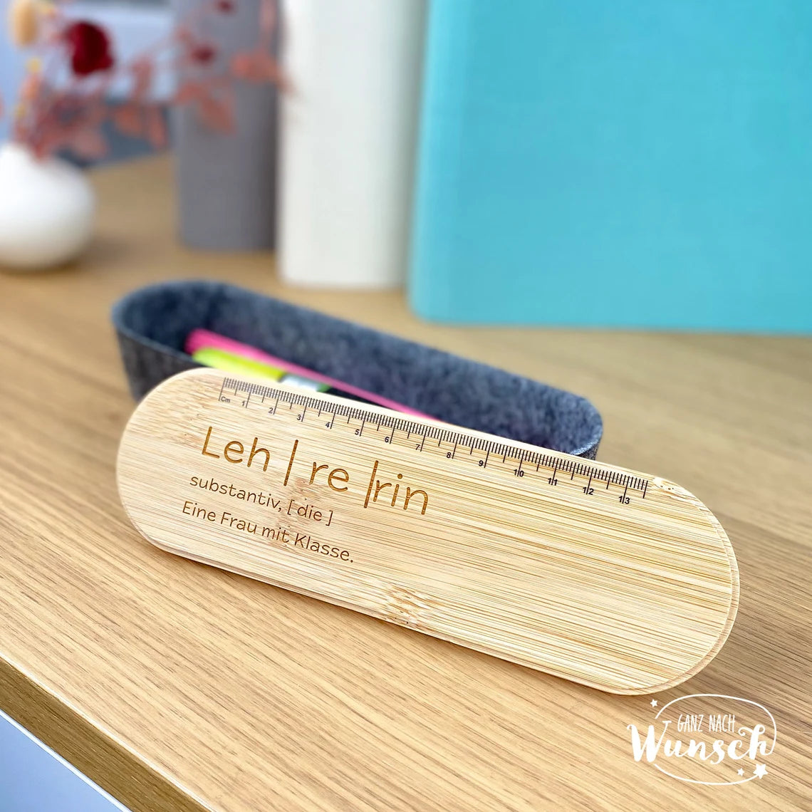 Graviertes Federmäppchen Etui aus Filz und Holz | Stifteetui | Stiftebox | Handyhalterung | Geschenk Lehrerin, Schule | Geburtstagsgeschenk