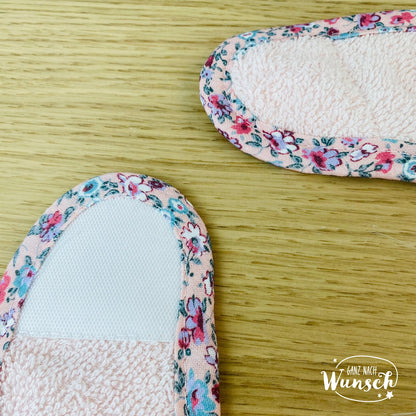 Personalisiertes Lätzchen | mit Klettverschluss | Sterntaler | Baby Lätzchen mit Namen | Maus Marbel | Esel Emmi | Klettlätzchen | Baumwolle