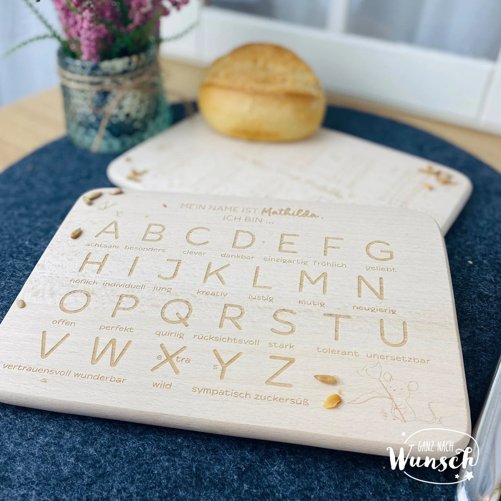 Personalisiertes Frühstücksbrettchen aus Holz zur Einschulung mit ABC oder kleinem 1x1 | Geschenk zur Einschulung, Schulanfang Erstklässler
