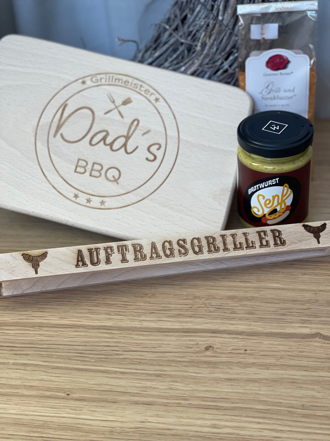Grillzange aus Holz mit Wunschgravur