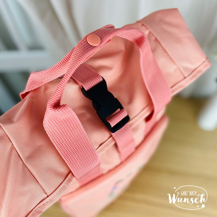 Rolltop-Rucksack mit Blumenstickerei und Namensplott