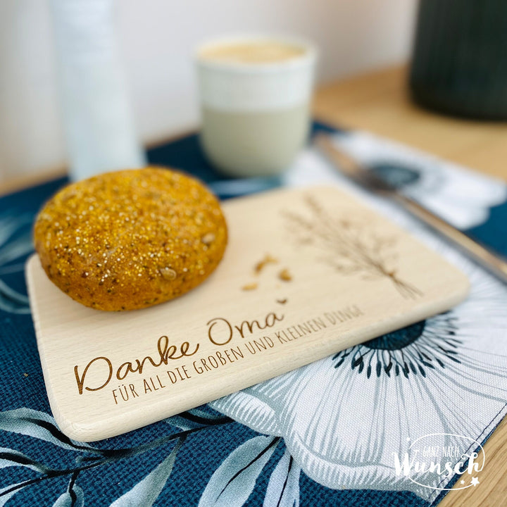 Frühstücksbrettchen „Danke“ mit Gravur