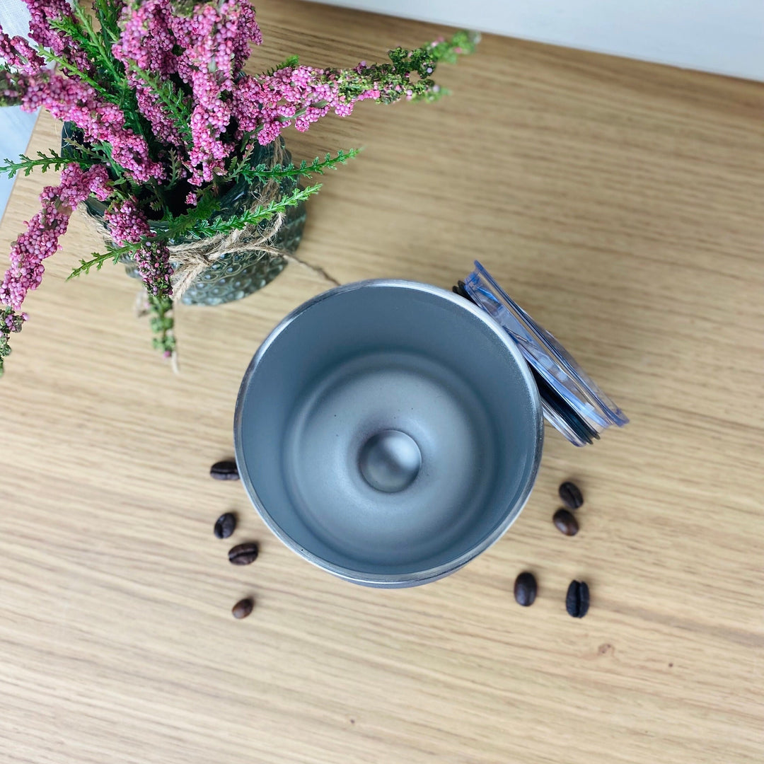 To-go-Kaffeebecher mit Deckel und Namensgravur