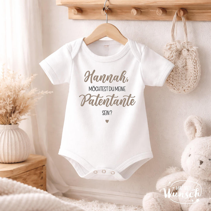 Babybody mit Patenschaftsfrage