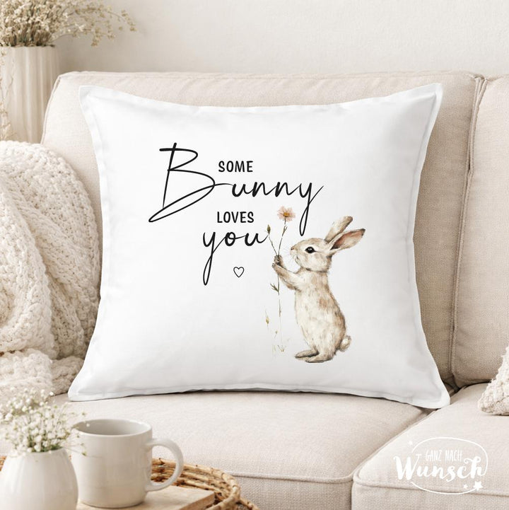 Osterkissenbezug „Some Bunny Loves You“