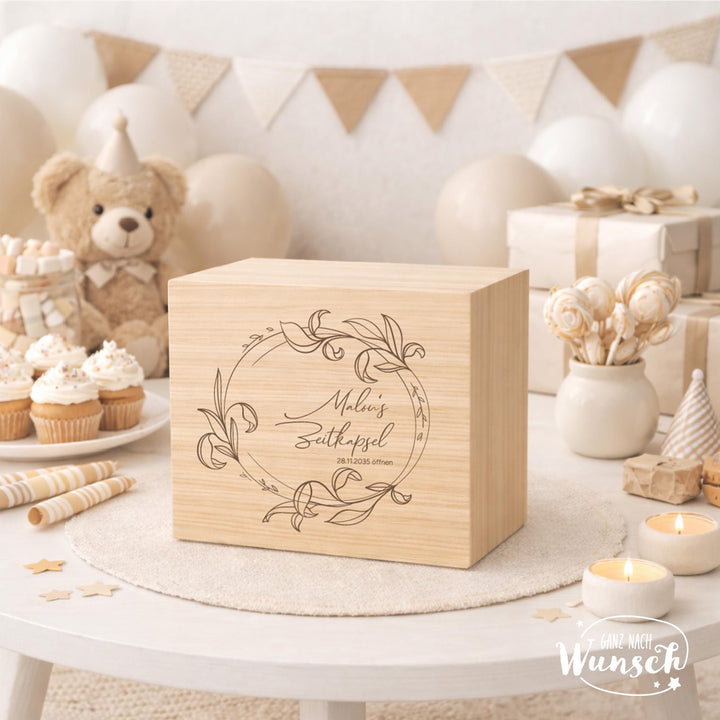 Zeitkapsel aus Holz - personalisiert mit Name &amp; Datum