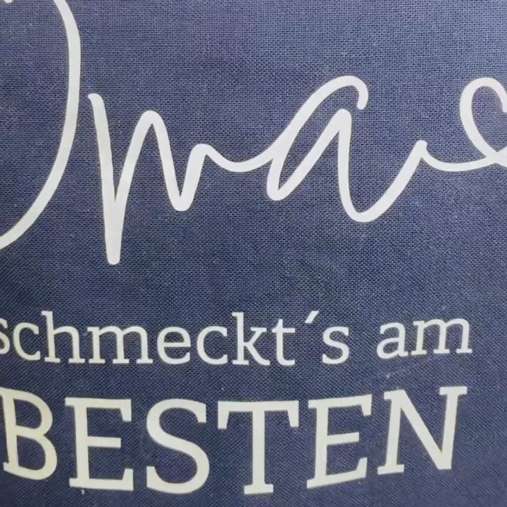 Personalisierte Schürze | Kochschürze | Geschenk zum Geburtstag | Muttertag | Vatertag | Geschenk für Oma, Mama, Opa, Papa | Bei Oma...