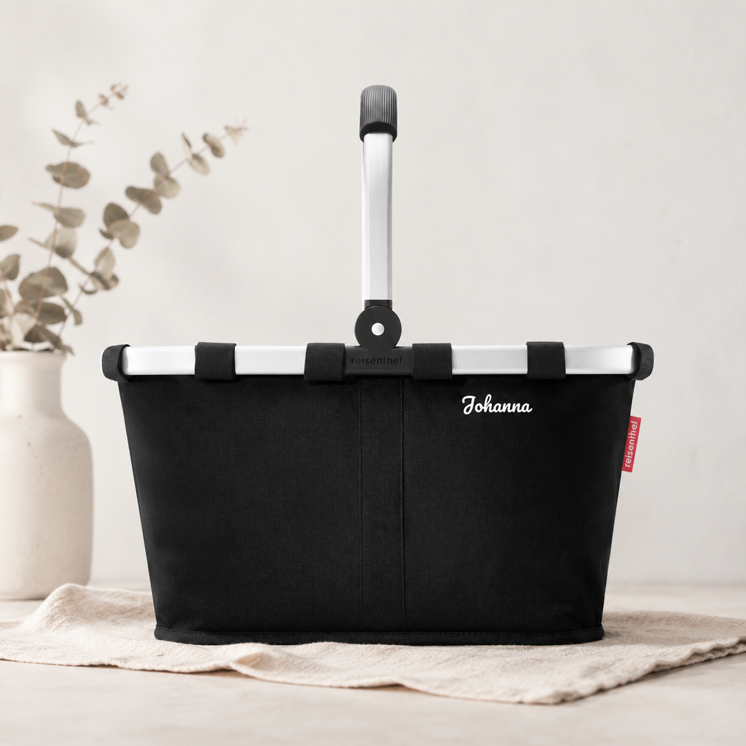 Reisenthel Carrybag „Name“ – bestickt & personalisiert