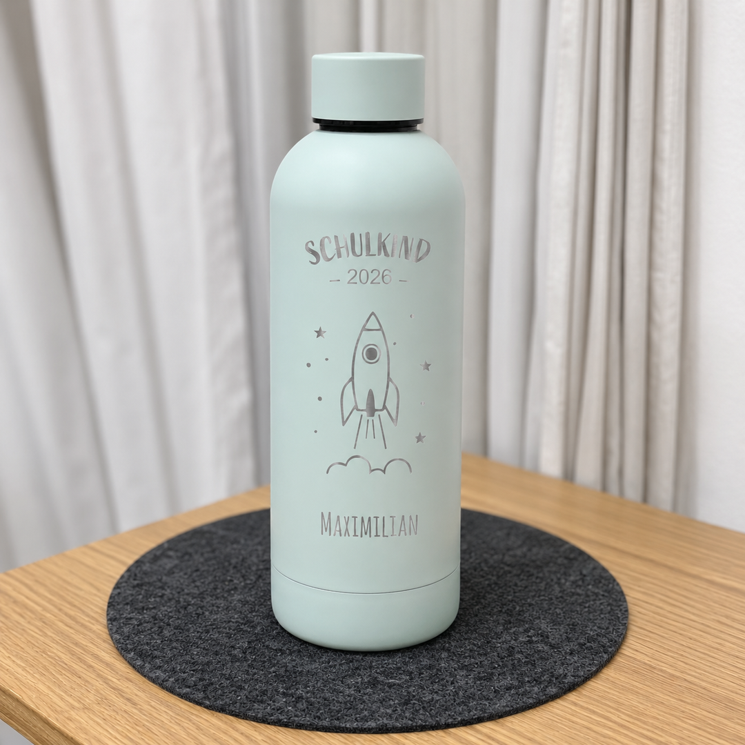 Isolierflasche Schulkind personalisiert „Rakete“ – Einschulungsgeschenk Jungen